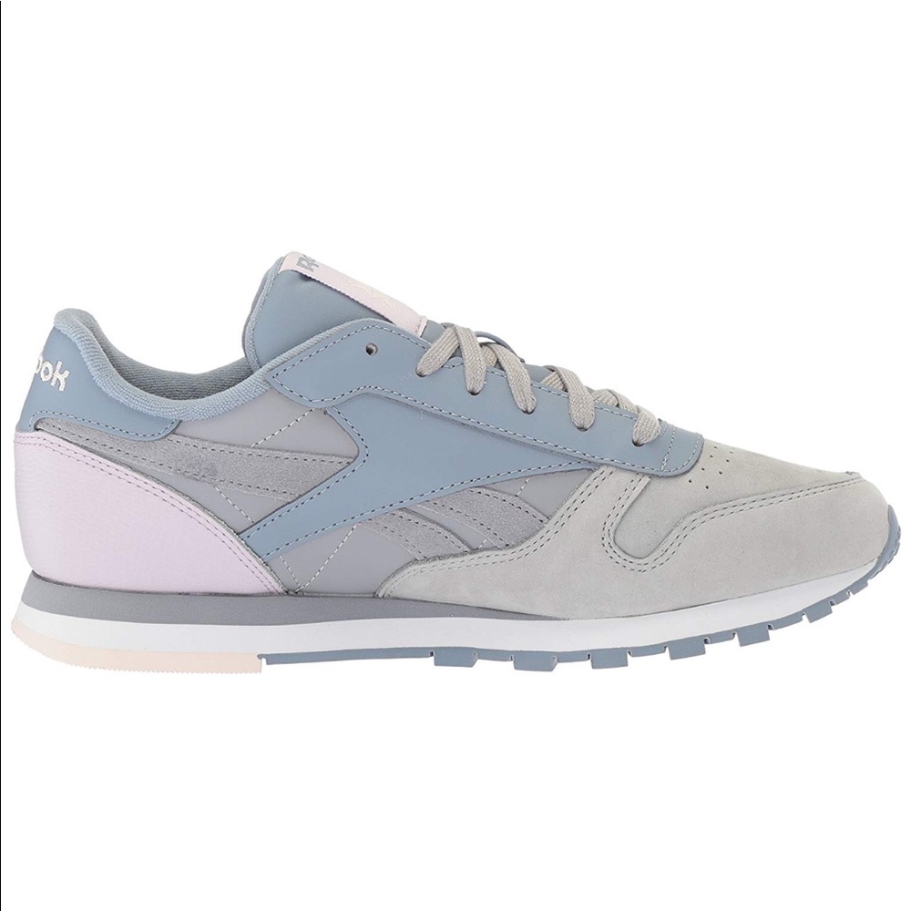 Reebok classics- Used - Picture 6 of 7